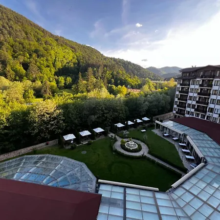 Lorena свети спас